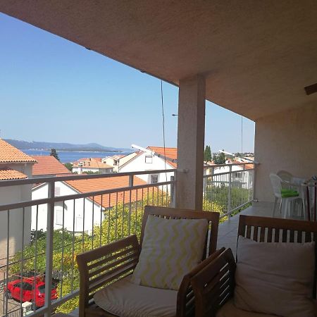 Apartmani Nea Біоград-на-Мору Екстер'єр фото